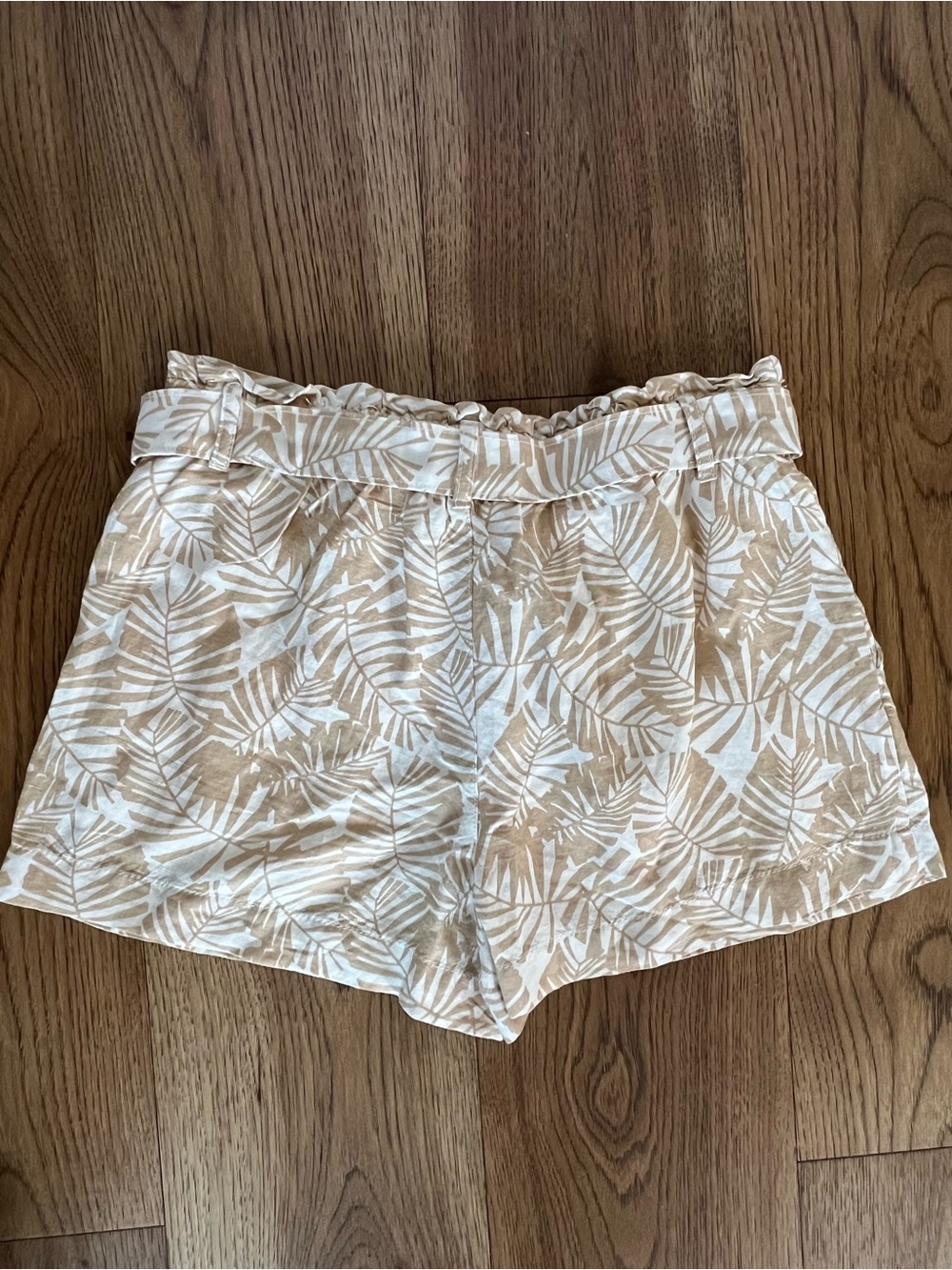 LOFT Beige and White Palm-Print Tie-Waist Shorts Linen Blend Size S - Picture 3 of 5